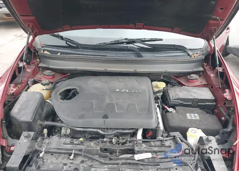 2014 Jeep Cherokee Latitude z USA, uszkodzony, nr VIN 1C4PJMCS0EW198745